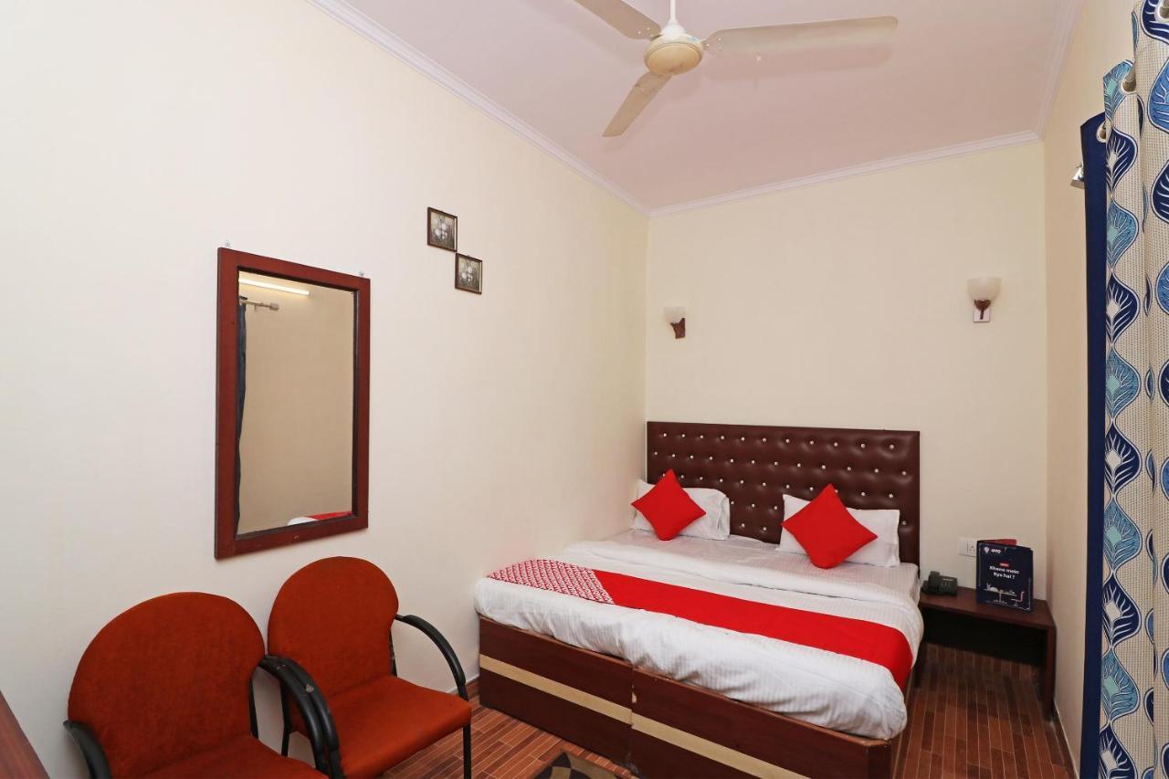 Oyo 14179 Panchvati Otel Dehradun Dış mekan fotoğraf