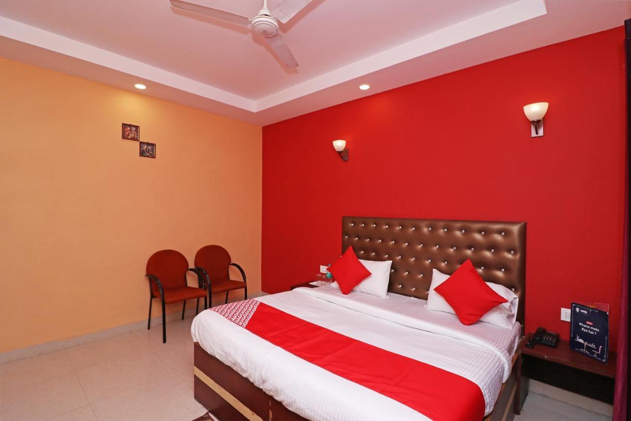 Oyo 14179 Panchvati Otel Dehradun Dış mekan fotoğraf