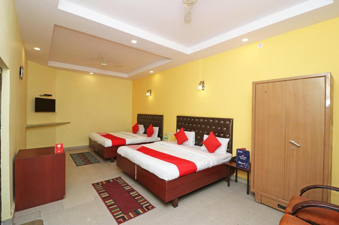 Oyo 14179 Panchvati Otel Dehradun Dış mekan fotoğraf