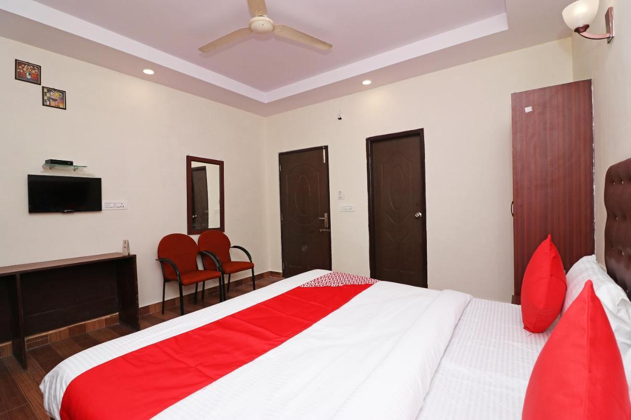 Oyo 14179 Panchvati Otel Dehradun Dış mekan fotoğraf